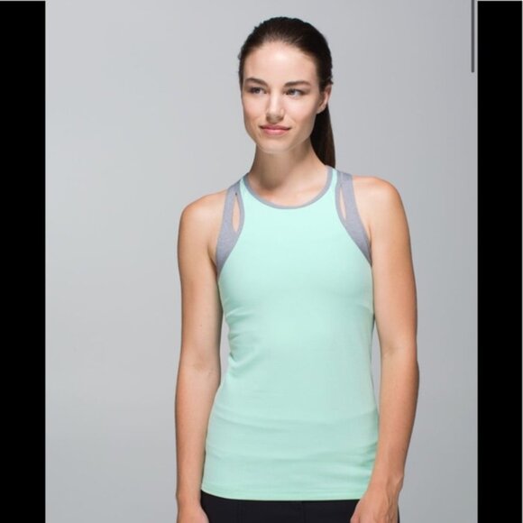 Lululemon Inspiration Tank Top ColorBlock High Support Bra Shirt Strap Stretch 4 - Picture 1 of 16